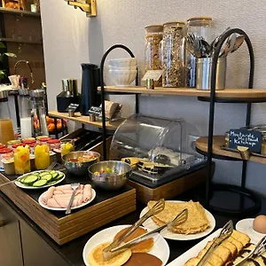 *** Hotel Eiffel Rive Gauche Frankreich